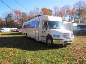 Mercedes CT Party Bus 35 pass,NY,NJ,CT,PA Limo Bus